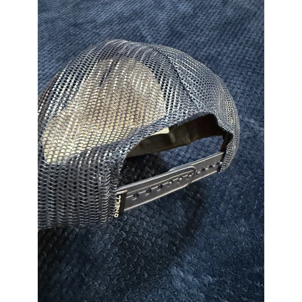 O'Neill Navy Blue Surf Wear Snapback Mesh Rope Trucker Hat‎